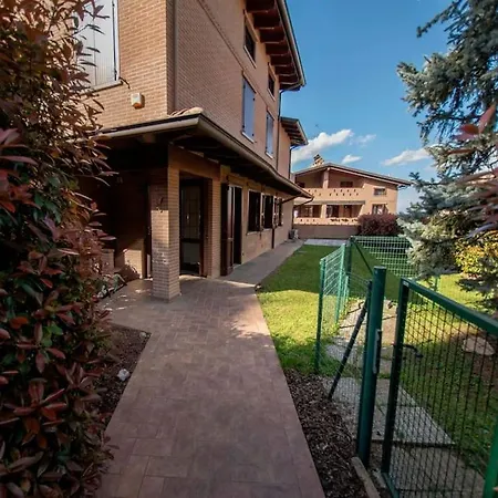 Jacuzzi In Italian Villa, Wi-fi & Garden Sassuolo - Maranello