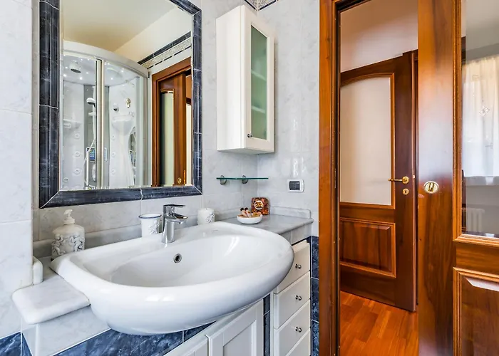 Jacuzzi In Italian Villa, Wi-fi & Garden Sassuolo - Maranello