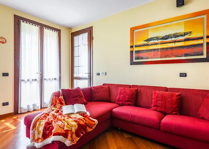 Jacuzzi In Italian Villa, Wi-fi & Garden Sassuolo - Maranello * Casalgrande