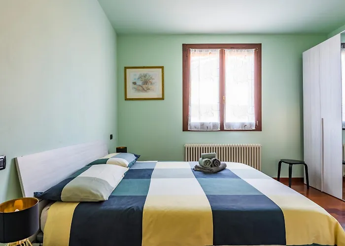 Lejlighed Jacuzzi In Italian Villa, Wi-fi & Garden Sassuolo - Maranello Casalgrande