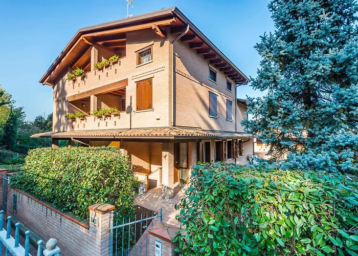 Jacuzzi In Italian Villa, Wi-fi & Garden Sassuolo - Maranello * Casalgrande