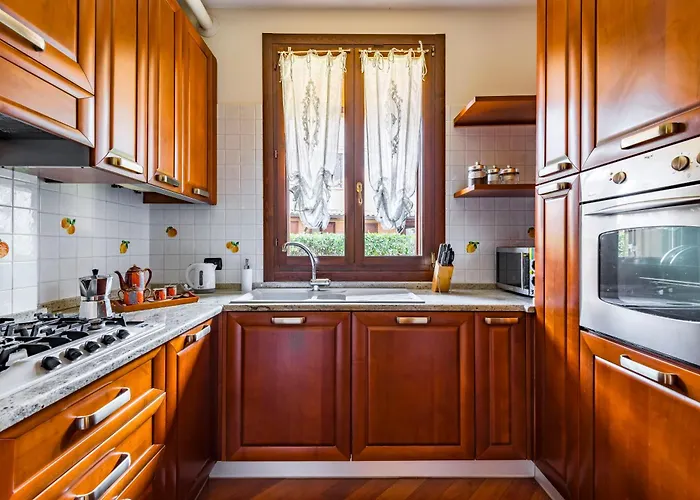 Jacuzzi In Italian Villa, Wi-fi & Garden Sassuolo - Maranello Casalgrande