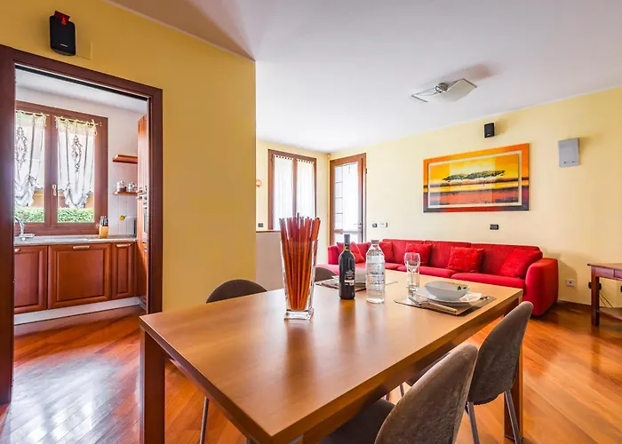 Lejlighed Jacuzzi In Italian Villa, Wi-fi & Garden Sassuolo - Maranello